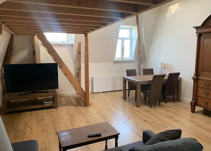 Maaskade Penthouse * רוטרדם